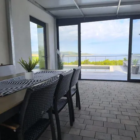 Horizon With Sea View Villa Rovanjska