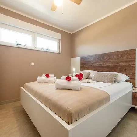 Horizon With Sea View Villa