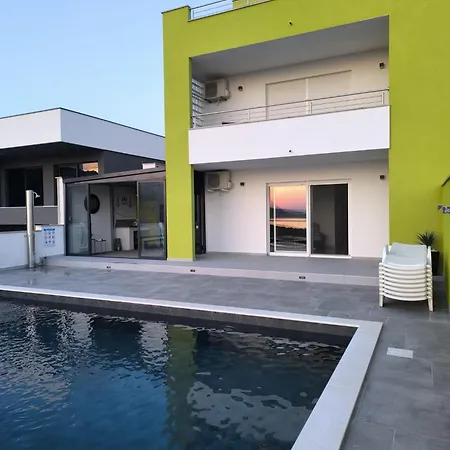 Villa Horizon With Sea View *
