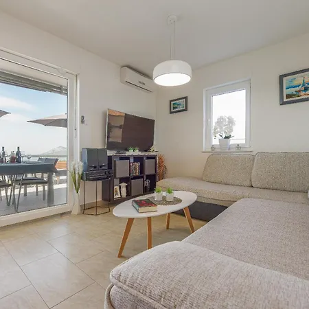 Horizon With Sea View Villa
