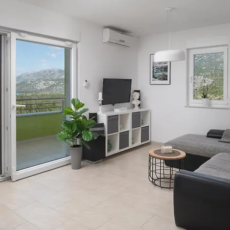 Vila Horizon With Sea View *